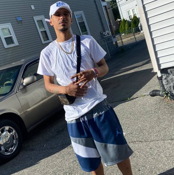 Meet your Posher, Jon - Picture 1 of 1